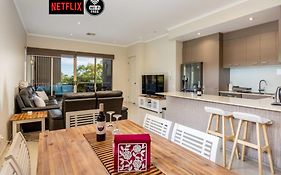 Keith'S On Pumicestone, 1 Of The 3 Most Popular Units On Bribie